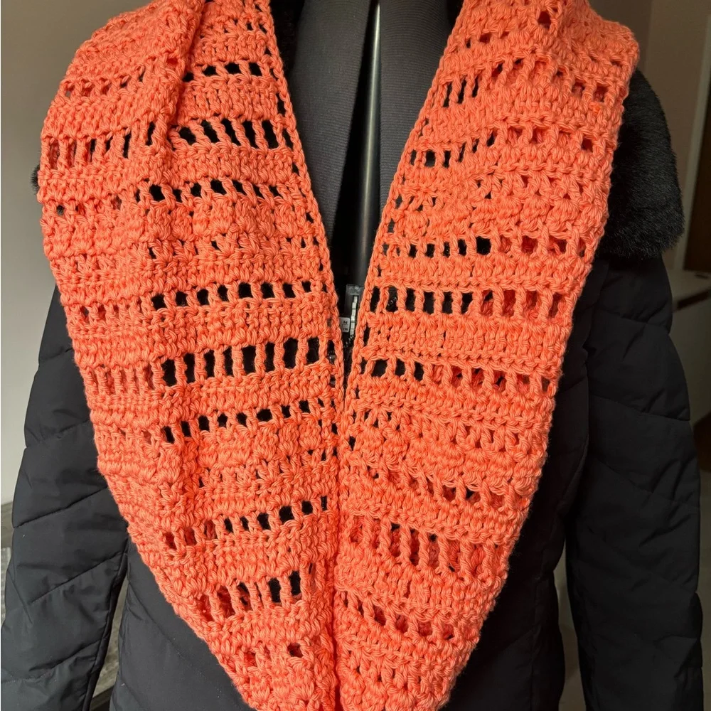 Elegant Coral Crochet Infinity Scarf - Picture 7 of 14